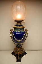 ANTIQUE KEROSENE OIL GWTW MAJOLICA PORCELAIN FRENCH NOUVEAU BRONZE ENGLISH LAMP picture
