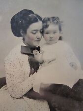 ANTIQUE AMERICAN BEAUTY ARTISTIC MOTHER BABY GIRL SHOES HANDS LUV  TINTYPE PHOTO picture