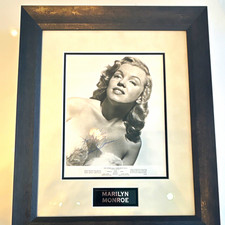 Very Rare--Authenticated Marilyn Monroe Signed Framed Vintage 8x10 B&W Autograph picture
