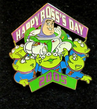 DISNEY PIN LE 1000 CAST EXCLUSIVE BUZZ LIGHTYEAR AND ALIENS HAPPY BOSS’S DAY 05 picture