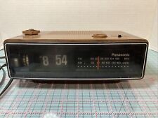 Panasonic Flip Clock Radio RC-6030 AM FM Alarm Vintage Groundhog Day Wood grain picture