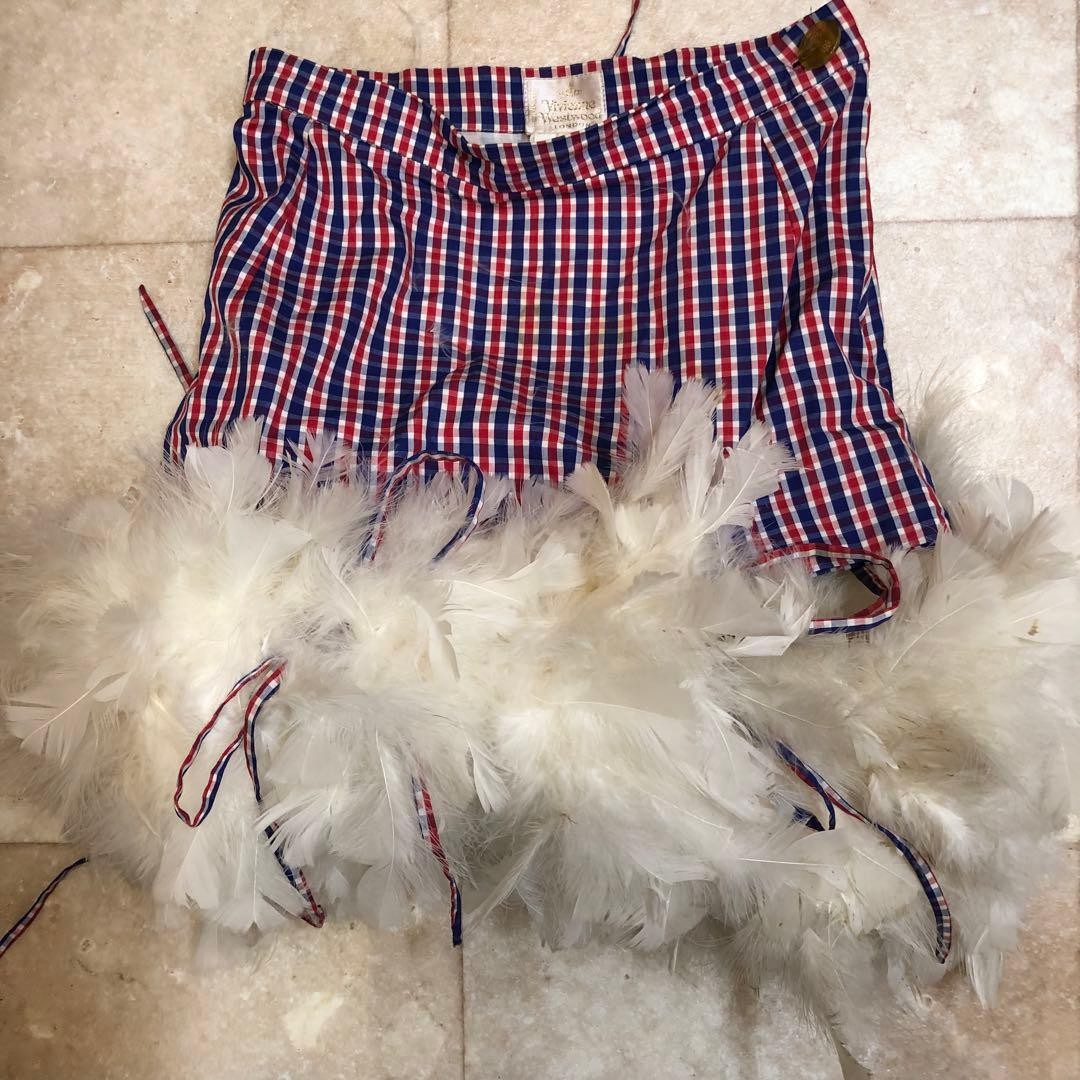 Vivienne Westwood Skirt M Vintage Feather Limited Edition VHTF Designer Collecti Vivienne Westwood Skirt M Vintage Feather Limited Edition VHTF Designer Collecti