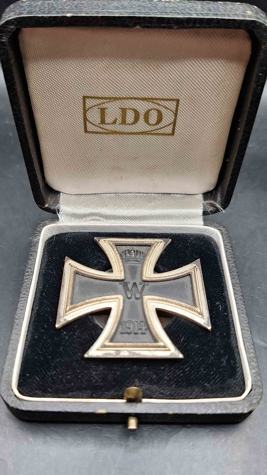 LDO L/54 Iron Cross 1st Class in Case 1914 Ek1 Screw Schauerte & Höhfeld LDO L/54 Iron Cross 1st Class in Case 1914 Ek1 Screw Schauerte & Höhfeld