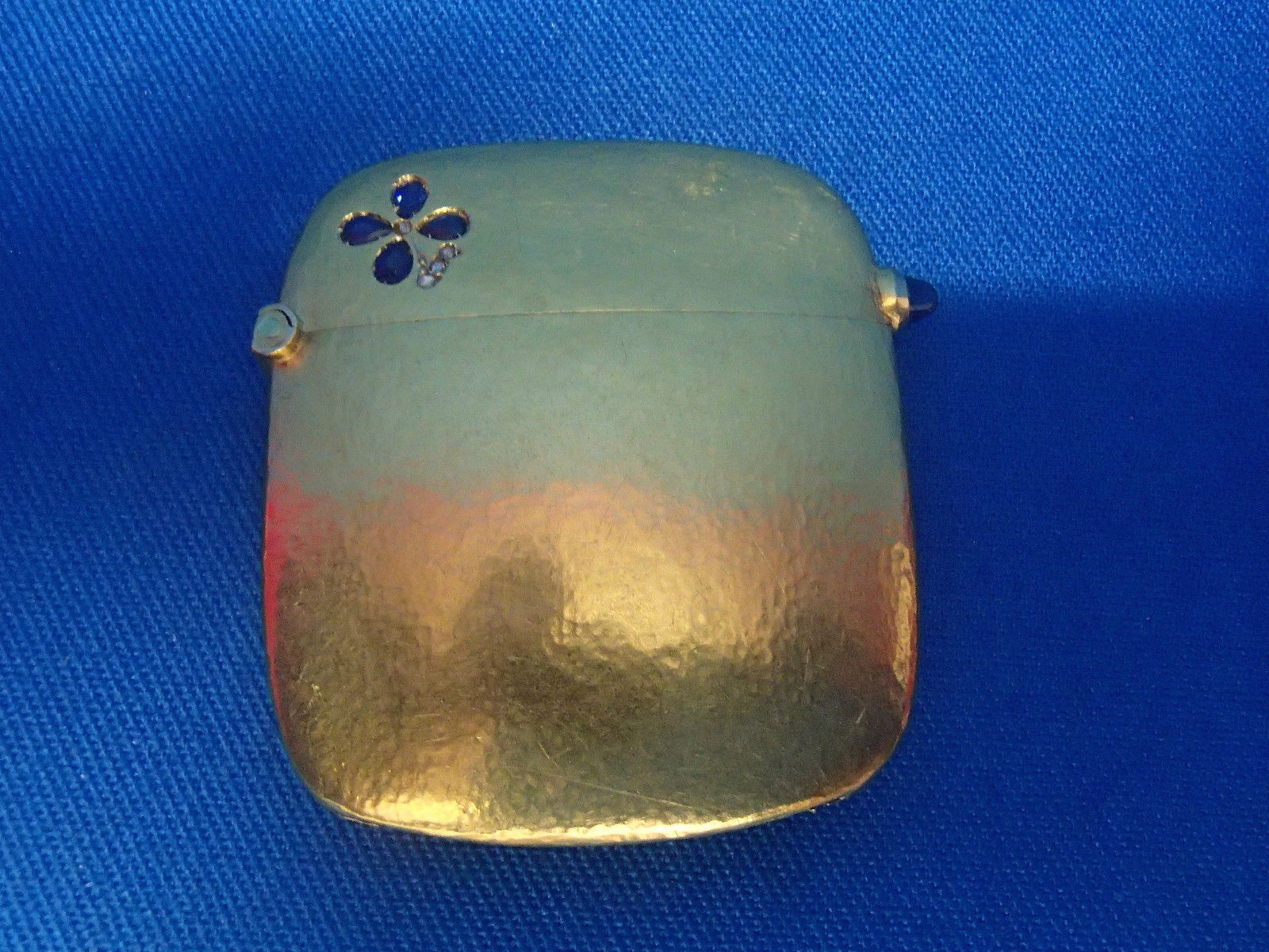 Art Nouveau 18K Solid Gold Clover Shamrock Diamonds Sapphires Vesta Case Box 