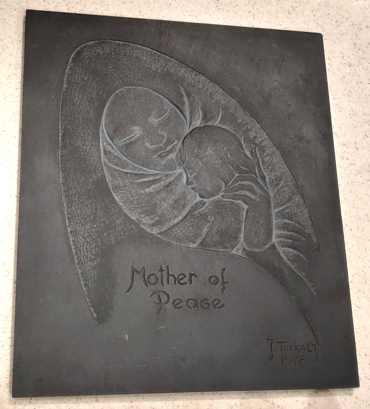 VINTAGE 1978 JOSEPH TURKALY 'MOTHER OF PEACE' SLATE RELIEF SCULPTURE VINTAGE 1978 JOSEPH TURKALY 'MOTHER OF PEACE' SLATE RELIEF SCULPTURE
