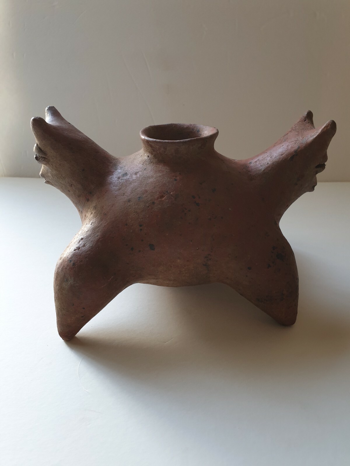 MUSEUM PRE-COLUMBIAN/ MAYAN TWO-HEADED DOG EFFIGY VESSEL POTTERY EXTREMELY RARE MUSEUM PRE-COLUMBIAN/ MAYAN TWO-HEADED DOG EFFIGY VESSEL POTTERY EXTREMELY RARE