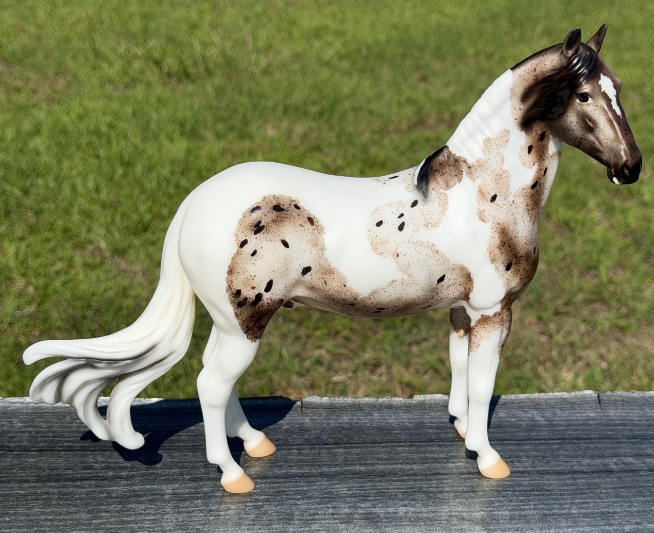 Breyer BreyerFest 2023 Sunday Raffle Special Run Hippodrome 25 Made Breyer BreyerFest 2023 Sunday Raffle Special Run Hippodrome 25 Made