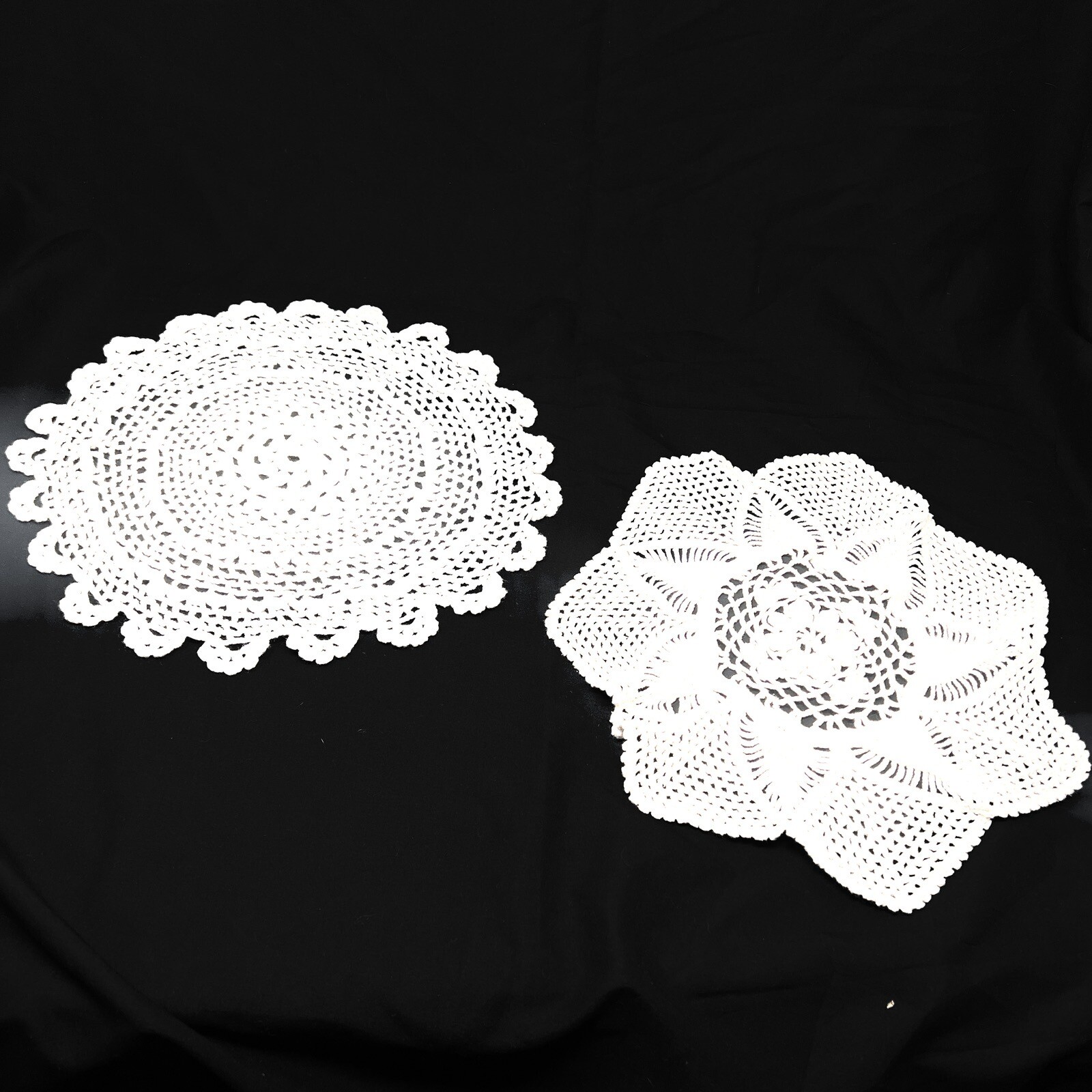 Set of 2 Antique Hand Crochet doilies. Each Unique. 1930-1950s Great condition Set of 2 Antique Hand Crochet doilies. Each Unique. 1930-1950s Great condition