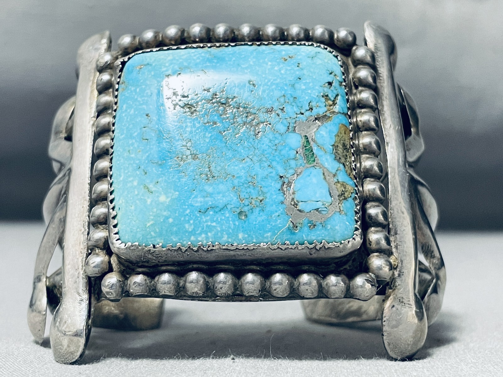 BEST VINTAGE NAVAJO SQUARED TURQUOISE STERLING SILVER BRACELET BEST VINTAGE NAVAJO SQUARED TURQUOISE STERLING SILVER BRACELET