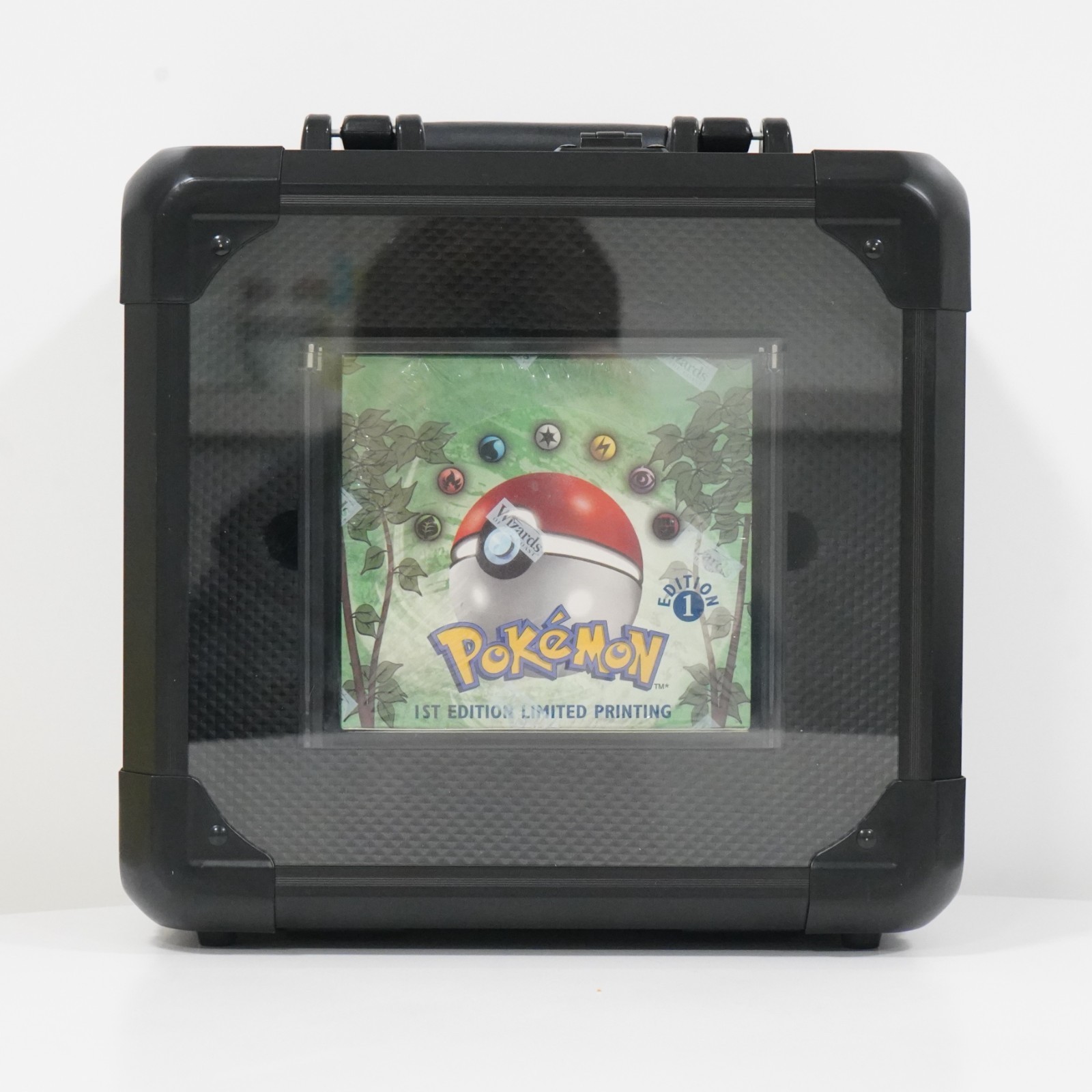Pokemon Jungle 1st Edition Booster Box Factory Sealed WOTC 1999 Vintage English Pokemon Jungle 1st Edition Booster Box Factory Sealed WOTC 1999 Vintage English