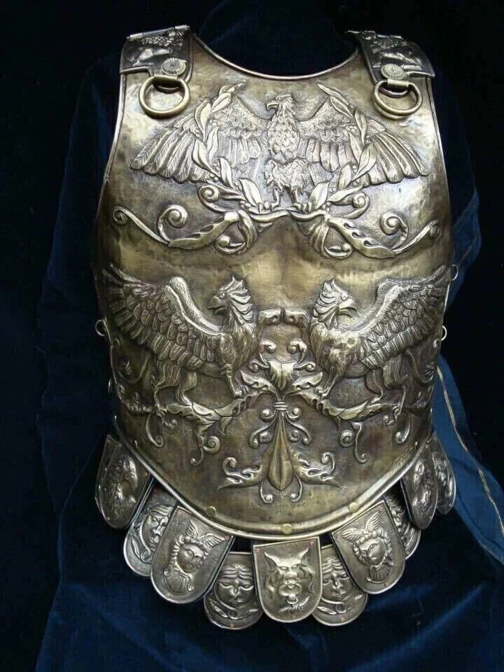 Handcrafted Roman Cuirass with Brass Eagle – 18 Gauge Steel Medieval Breastplate