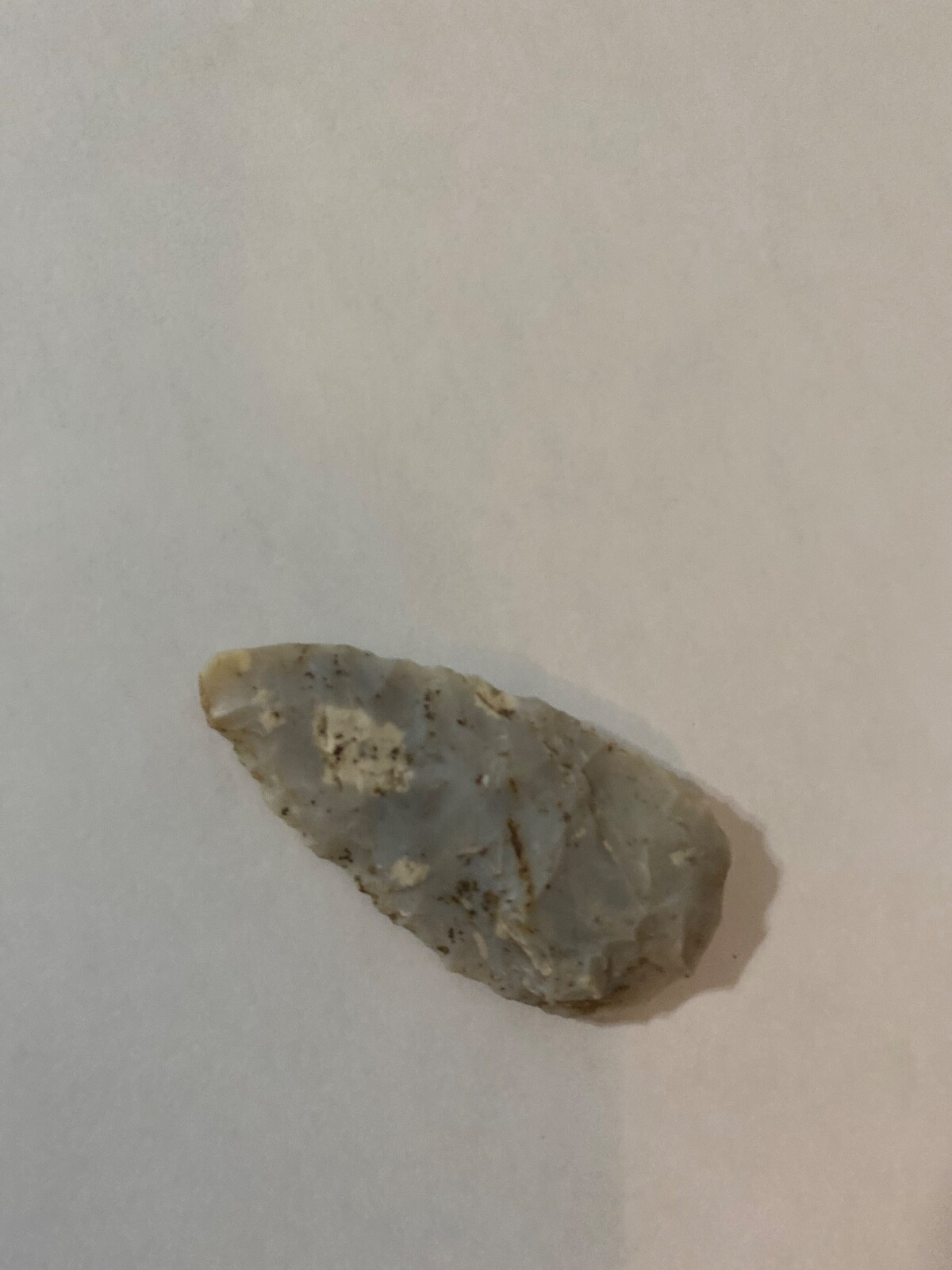 authentic Indian arrowhead found in a old Indian burial site. authentic Indian arrowhead found in a old Indian burial site.