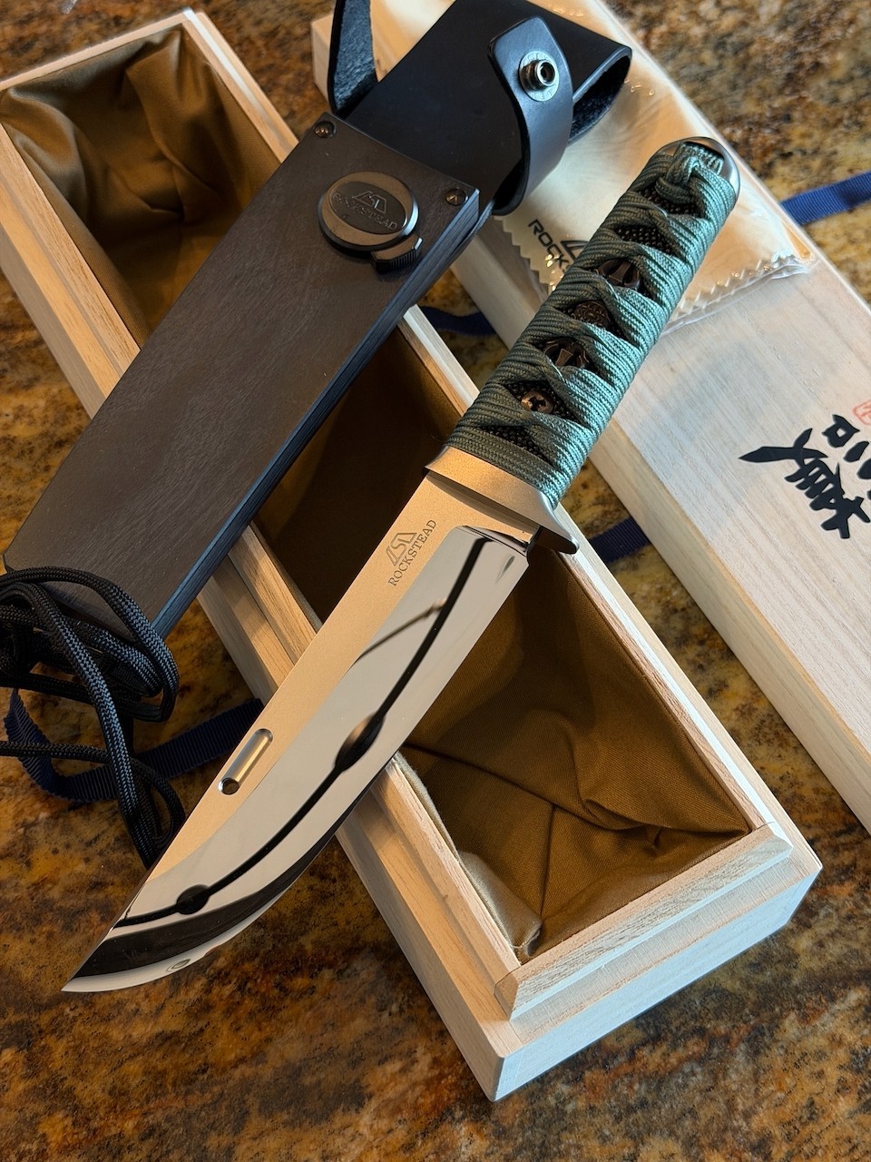 Rockstead UN-ZDP Fixed Blade Knife ZDP-189 HRc67 Japan Mirror Polish Honzukuri Rockstead UN-ZDP Fixed Blade Knife ZDP-189 HRc67 Japan Mirror Polish Honzukuri