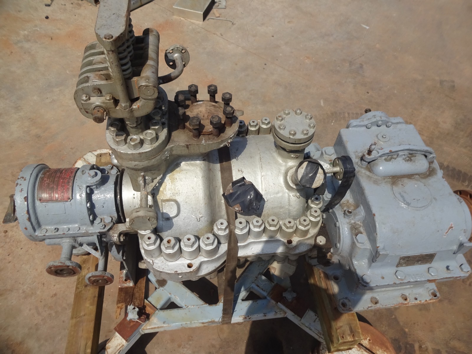 Vintage WWII U.S Navy Stream Turbine Gear Vintage WWII U.S Navy Stream Turbine Gear