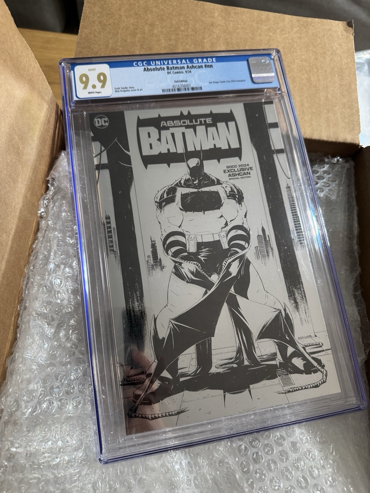 Absolute Batman Ashcan Foil CGC 9.9 SDCC 2024 Exclusive Absolute Batman Ashcan Foil CGC 9.9 SDCC 2024 Exclusive